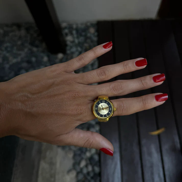 NYX RING | GOLD BLACK