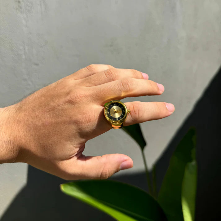 NYX RING | GOLD BLACK